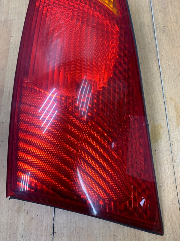 Фонарь Ford Focus 1 2004 хетчбэк 5-ти дв. Задн. Лев.
