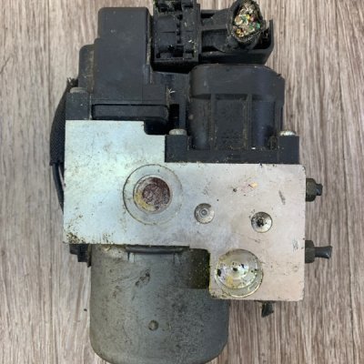 Блок abs Toyota Yaris - изображение 1