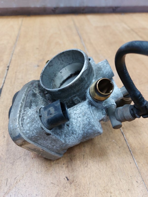Дроссельная заслонка Opel Astra H 2004-2010 Z18XER