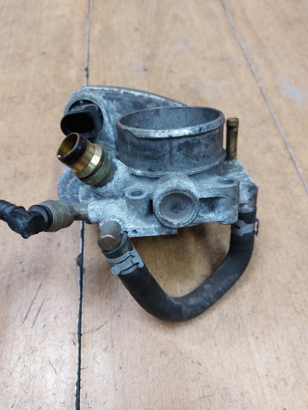 Дроссельная заслонка Opel Astra H 2004-2010 Z18XER
