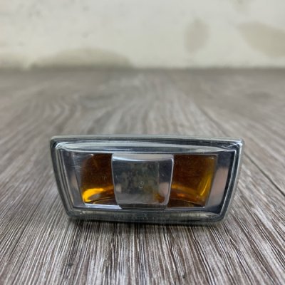 Повторитель поворота Opel Astra H Перед. Лев. - изображение 1