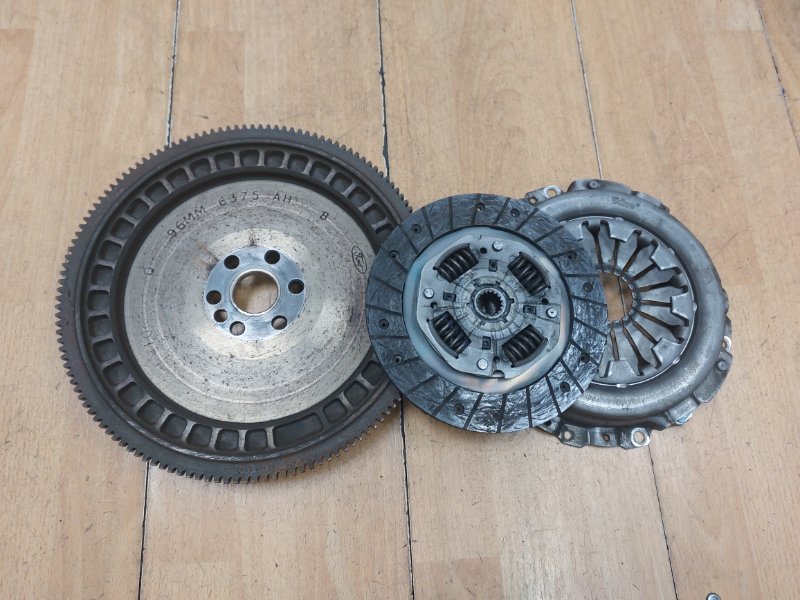 Комплект сцепления Ford Fiesta 5 2003 FXJB