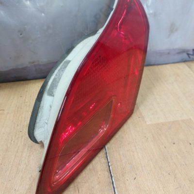 Фонарь крышки багажника Opel Astra J хетчбэк 5-ти дв., Задн., Прав. - изображение 2