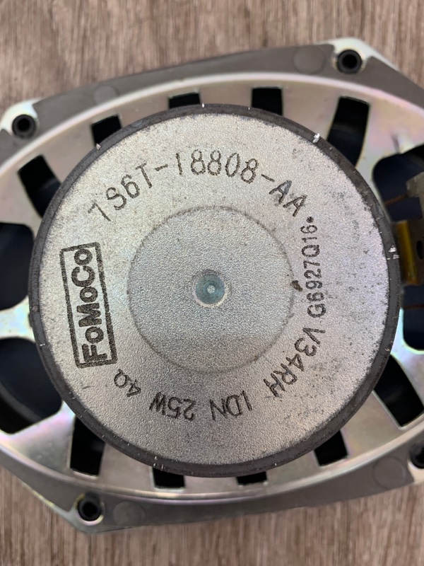 Динамик Ford Fiesta 5 2001-2008