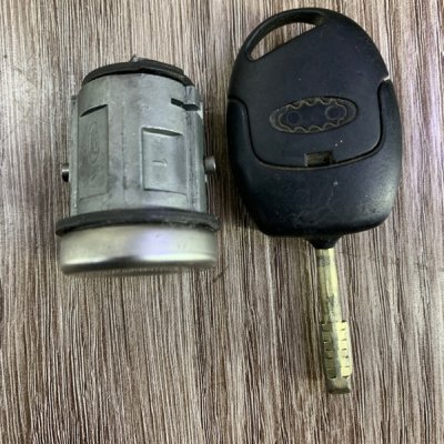 Замок зажигания Ford Fiesta 5 2001-2008 - изображение 2