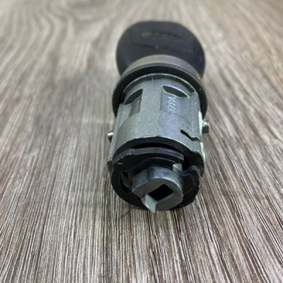Замок зажигания Ford Fiesta 5 2001-2008 - изображение 6