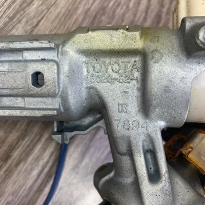 Рулевой вал Toyota Yaris 1999 1SZ-FE - изображение 3