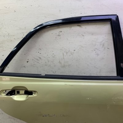 Дверь Lexus IS 200 2002 седан Задн. Прав. - изображение 3
