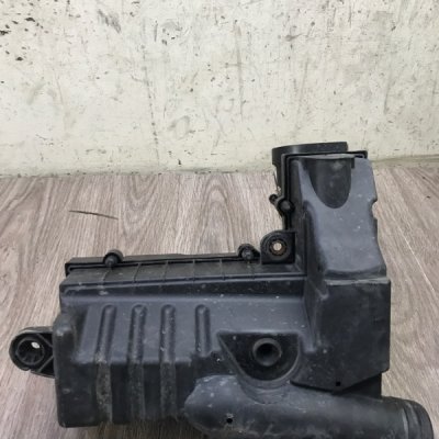 Корпус воздушного фильтра Volkswagen Golf 5 2008 BKD - изображение 2