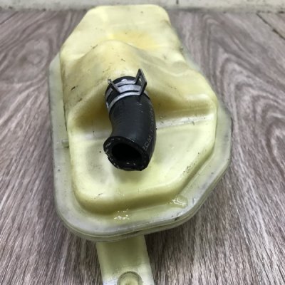 Бачок расширительный Honda Civic 2006 Хетчбэк 5-ти дв. - изображение 5