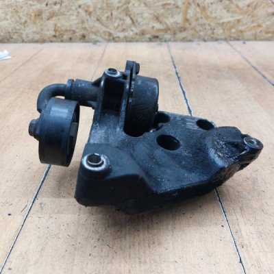 Кронштейн кондиционера BMW 3 series E46 2004 M47D20(204D4) - изображение 4
