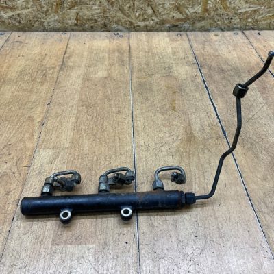 Топливная рампа Land Rover Discovery 3 2004 276DT внедорожник - изображение 4