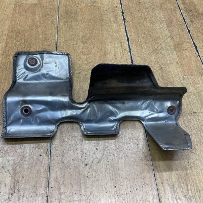 Кожух выпускного коллектора Jeep Cherokee Limited 2003 R425 - изображение 4