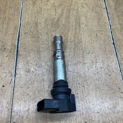 Катушка зажигания Volkswagen Golf 5 2005 BLF - изображение 4