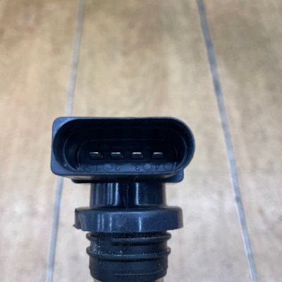 Катушка зажигания Volkswagen Golf 5 2005 BLF - изображение 2