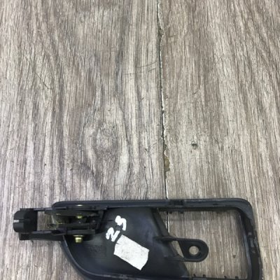 Ручка двери внутренняя Skoda Fabia 2004 хетчбэк-5ти дв. Задн. Лев. - изображение 6