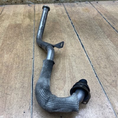 Трубка клапана EGR (ЕГР) Citroen C3 2004 8HY(DV4TED4) - изображение 2