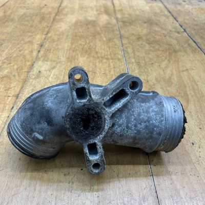 Патрубок интеркулера Volvo V70 2004 D5244T - изображение 6