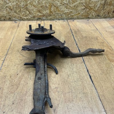 Поворотный кулак Honda Civic 2000 D14Z4 Перед. Прав. - изображение 6