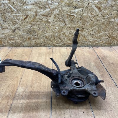 Поворотный кулак Honda Civic 2000 D14Z4 Перед. Прав. - изображение 3