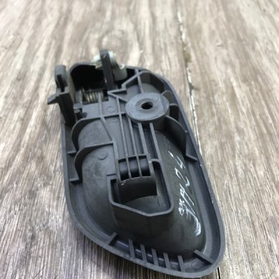 Ручка двери внутренняя Suzuki ignis 2004 хетчбэк-5ти дв. Задн. Прав. - изображение 3