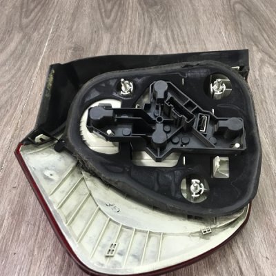 Фонарь BMW 1 series 2005 хетчбэк-5ти дв. Задн. Прав. - изображение 3