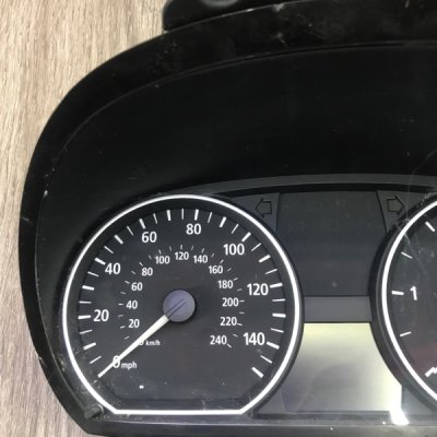 Панель приборов BMW 1 series 2005 хетчбэк-5ти дв. M47D20 - изображение 6