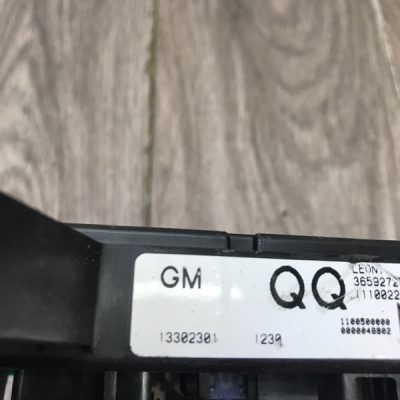 Блок предохранителей Opel Astra J 2010 A20DTH - изображение 9