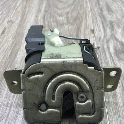 Замок крышки багажника Mitsubishi Colt 2006 хетчбэк-3х дв. Задн. - изображение 5