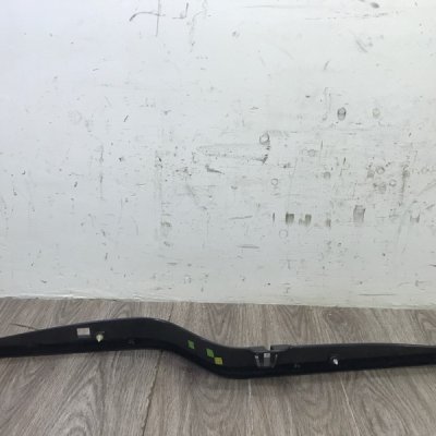 Накладка на крышку багажника Land Rover Discovery 3 2004 внедорожник Задн. - изображение 10