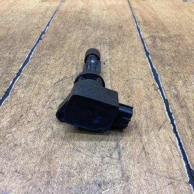 Катушка зажигания Mazda 5 2006 L829 - изображение 2