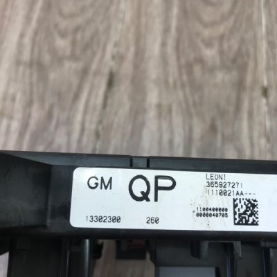 Блок предохранителей Opel Astra J 2010 A20DTH - изображение 8