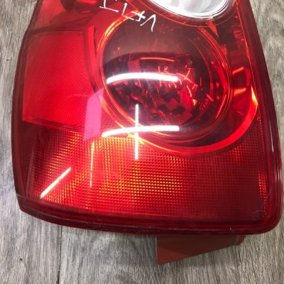 Фонарь Mazda 5 2006 минивэн, Задн., Лев. - изображение 2