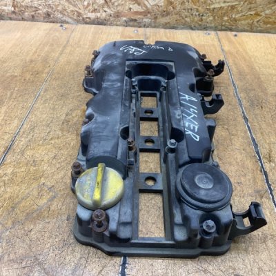 Крышка клапанов Opel Astra J 2010 A14XER - изображение 6