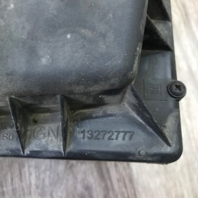 Корпус воздушного фильтра Opel Astra J 2010 A13DTE - изображение 2