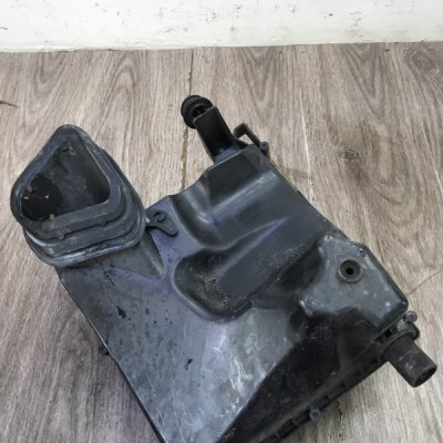 Корпус воздушного фильтра Opel Astra J 2010 A13DTE - изображение 3