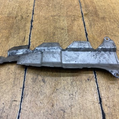 Кожух выпускного коллектора Chevrolet Captiva 2008 2.0 VCDI - изображение 2