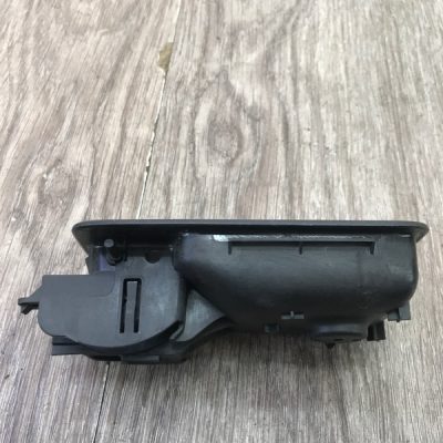 Ручка двери внутренняя Land Rover Discovery 3 2004 внедорожник, Задн., Прав. - изображение 2