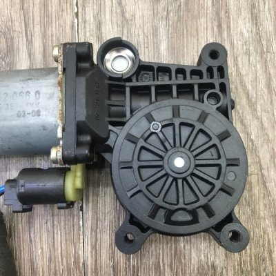 Мотор стеклоподъемника Land Rover Range Rover 2003 внедорожник Задн. Лев. - изображение 5