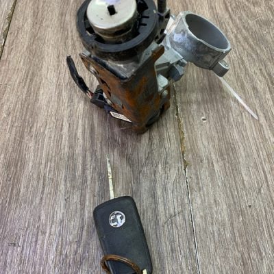 Замок зажигания Opel Astra J 2013 - изображение 8