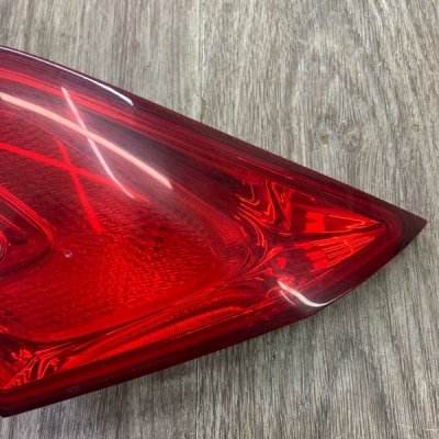 Фонарь крышки багажника Opel Astra J 2010 хетчбэк 5-ти дв. Задн. Прав. - изображение 3