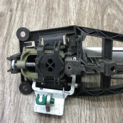Ручка двери внешняя Opel Astra H 2004 хетчбэк 5-ти дв. Задн. Прав. - изображение 3