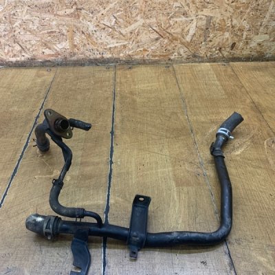 Патрубок Honda Civic 2006 N22A2 - изображение 3