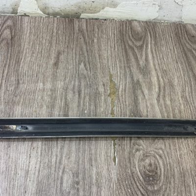 Молдинг на дверь Volvo V50 2004 Универсал, Перед., Лев. - изображение 5