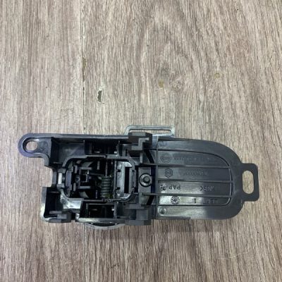 Ручка двери внутренняя Nissan Note 2007 хетчбэк 5-ти дв., Задн., Лев. - изображение 3