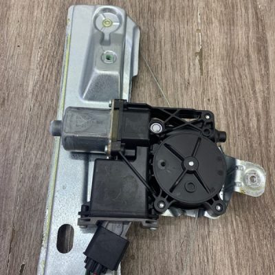 Стеклоподъемник Opel Astra J 2010 хетчбэк 5-ти дв., Задн., Лев. - изображение 3