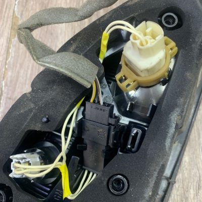 Фонарь крышки багажника Opel Astra J 2012 хетчбэк 3-х дв., Задн., Прав. - изображение 9