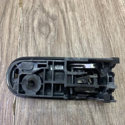 Ручка двери внутренняя Mazda 6 2009 хетчбэк-5ти дв., Задн., Прав. - изображение 7