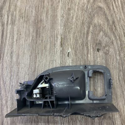 Ручка двери внутренняя Volvo V50 2004 Универсал, Перед., Прав. - изображение 4
