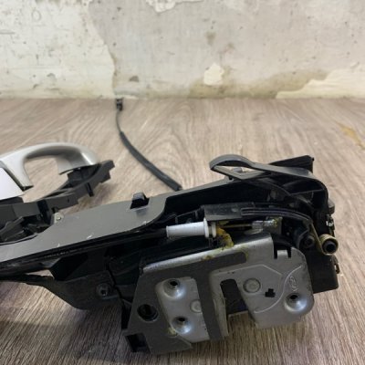 Ручка двери внешняя Ford Fiesta 6 2011 хетчбэк 3-х дв. Перед. Прав. - изображение 3